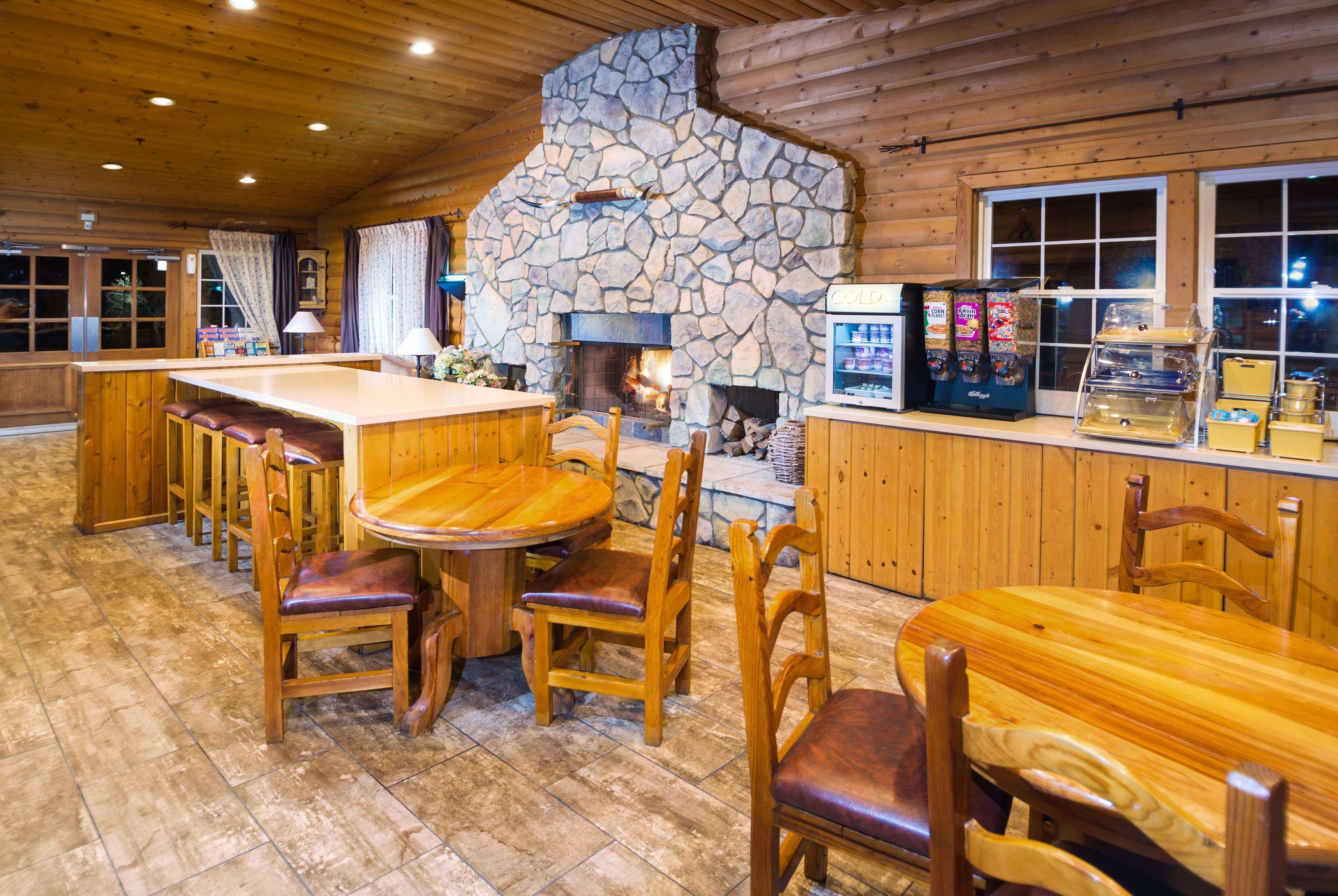 Days Inn By Wyndham Lebec Grapevine Exteriör bild