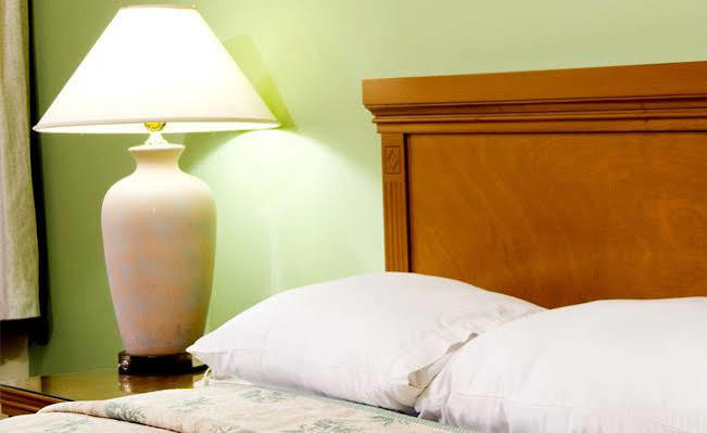 Days Inn By Wyndham Lebec Grapevine Exteriör bild
